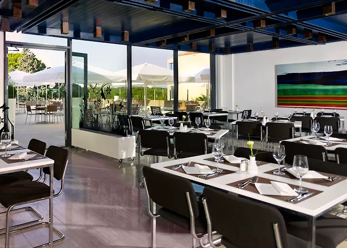 Hotel nahe Flughafen: Park Plaza Verudela Pula