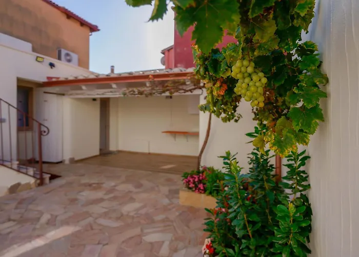 Guest House Deidda - Ts Rooms B&B
